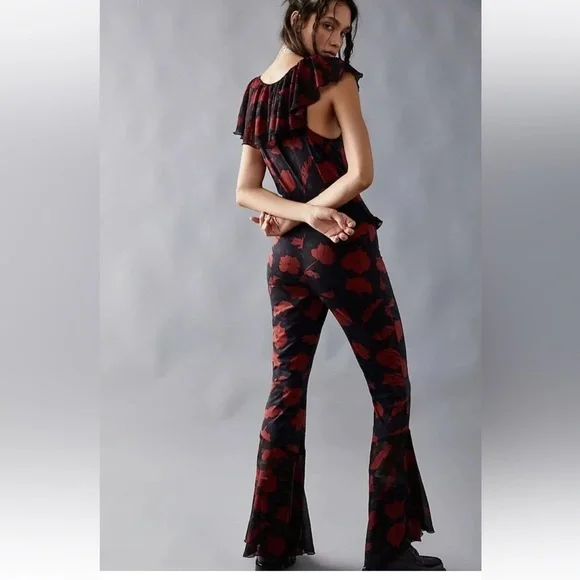 Free People NWOT Size XS Austyn Femme One Piece Jumpsuit NEW - Picture 2 of 8